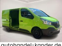 Gebraucht Renault Trafic Komfort 95 PS (69 kW) 2017 Grün Van / Kleinbus