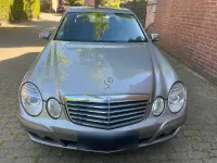 Second-hand Mercedes E280 190 CP (139 kW) 2006 Maro Berlinǎ