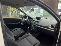 Gebraucht Renault Clio 75 PS (55 kW) 2012 Kleinwagen