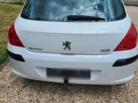 Gebraucht Peugeot 308 98 PS (72 kW) 2011 Weiß Kleinwagen