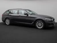 Gebraucht BMW 520 Sport Line 190 PS (139 kW) 2023 Sophitograu brillanteffekta90 Limousine