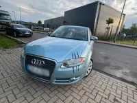 Gebraucht Audi A4 131 PS (96 kW) 2006 Blau Limousine