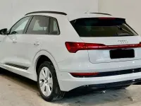 Gebraucht Audi e-tron Advanced 300 kW (408 PS) 2022 Weiß SUV