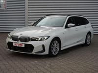 Gebraucht BMW 320 M Sport 184 PS (135 kW) 2025 Weiß Kombi