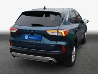 Gebraucht Ford Kuga Titanium 152 PS (111 kW) 2022 Chrome blue metallic SUV