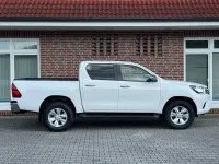 Gebraucht Toyota HiLux 150 PS (110 kW) 2019 Weiß Pickup