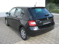 Gebraucht Skoda Fabia Active 90 PS (66 kW) 2016 Schwarz Limousine