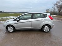 Gebraucht Ford Fiesta 60 PS (44 kW) 2009 Silber Kleinwagen