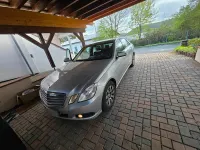Gebraucht Mercedes E220 170 PS (125 kW) 2009 Grau Limousine