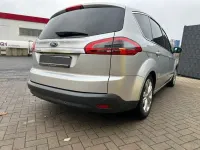 Gebraucht Ford S-MAX Titanium 163 PS (119 kW) 2011 Silber Van / Kleinbus
