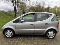 Gebraucht Mercedes A160 102 PS (75 kW) 2000 Silber Limousine