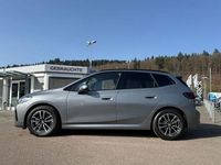 Neu BMW 220 Active Tourer M Sport 156 PS (114 kW) 2026 Grau Van / Kleinbus