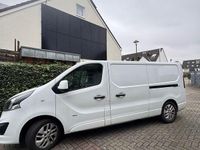 Gebraucht Opel Vivaro 140 PS (102 kW) 2015 Weiß Van / Kleinbus