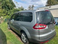 Używany Ford Galaxy Ghia 140 KM (102 kW) 2007 Szary Minivan
