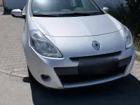 Gebraucht Renault Clio 74 PS (54 kW) 2011 Silber Kombi