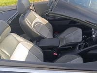 Gebraucht VW Eos 124 PS (91 kW) 2012 Schwarz Cabrio