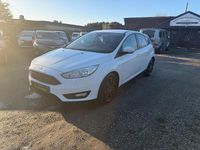 Gebraucht Ford Focus Business Edition 101 PS (74 kW) 2015 Weiß Limousine
