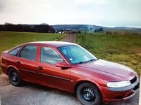 Gebraucht Opel Vectra 101 PS (74 kW) 1998 Rot Limousine
