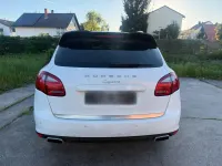 Gebraucht Porsche Cayenne 245 PS (180 kW) 2012 Weiß SUV