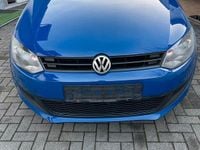 Gebraucht VW Polo 60 PS (44 kW) 2011 Blau Coupé