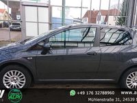 Gebraucht Fiat Punto Pop 69 PS (50 kW) 2015 Silber Kleinwagen
