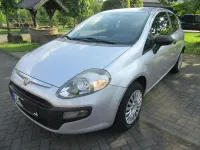 Gebraucht Fiat Punto 65 PS (47 kW) 2011 Silber Kleinwagen