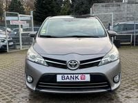 Gebraucht Toyota Verso Basis 111 PS (81 kW) 2015 Avantgarde bronze me Van / Kleinbus