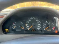 Gebraucht Mercedes C200 136 PS (100 kW) 1995 Gold Limousine