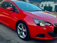 Gebraucht Opel Astra GTC 190 PS (139 kW) 2012 Rot Coupé