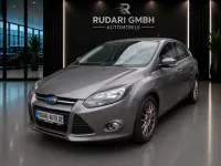 Gebraucht Ford Focus Titanium 150 PS (110 kW) 2011 Braun Kleinwagen