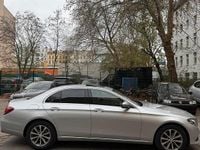 Usata Mercedes E200 2017 Argento Berlina