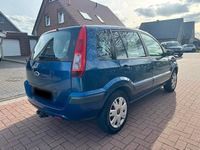 Second-hand Ford Fusion 80 CP (58 kW) 2006 Albastru Hatchback