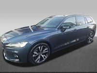 Gebraucht Volvo V60 145 PS (106 kW) 2025 Kombi