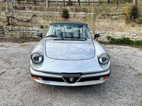 Gebraucht Alfa Romeo Spider 126 PS (92 kW) 1984 Silber Cabrio