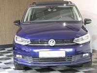 Gebraucht VW Touran Highline 150 PS (110 kW) 2020 Blau Van / Kleinbus