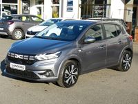 Gebraucht Dacia Sandero Expression 91 PS (66 kW) 2025 Grau Limousine