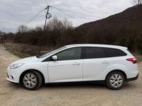 Używany Ford Focus Titanium 105 KM (77 kW) 2014 Biały Sedan/Limuzyna
