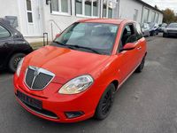 Gebraucht Lancia Ypsilon 95 PS (69 kW) 2011 Rot Kleinwagen