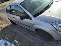 Gebraucht Ford Fiesta 80 PS (58 kW) 2003 Silber Kleinwagen