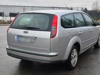 Gebraucht Ford Focus 125 PS (91 kW) 2008 Silber Kombi