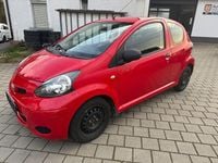 Gebraucht Toyota Aygo Basis 68 PS (50 kW) 2010 Rot Kleinwagen