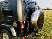 Gebraucht Jeep Wrangler Unlimited Sahara 200 PS (147 kW) 2010 Schwarz SUV