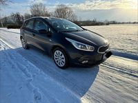 Gebraucht Kia Ceed Attract 99 PS (72 kW) 2014 Schwarz Kleinwagen
