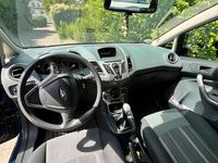 Gebraucht Ford Fiesta 62 PS (45 kW) 2010 Blau Kleinwagen