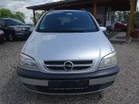 Gebraucht Opel Zafira Elegance 101 PS (74 kW) 2003 Silber Van / Kleinbus