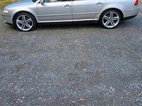 Second-hand VW Phaeton 334 CP (245 kW) 2004 Argintiu Berlinǎ