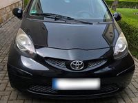 Gebraucht Toyota Aygo 68 PS (50 kW) 2007 Schwarz Kleinwagen
