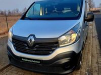 Gebraucht Renault Trafic Komfort 145 PS (106 kW) 2017 Grau Van / Kleinbus