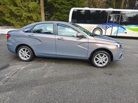 Second-hand Lada Vesta 106 CP (77 kW) 2017 Andere farben Berlinǎ