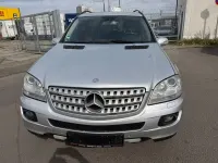 Second-hand Mercedes ML320 224 CP (164 kW) 2007 Argintiu SUV